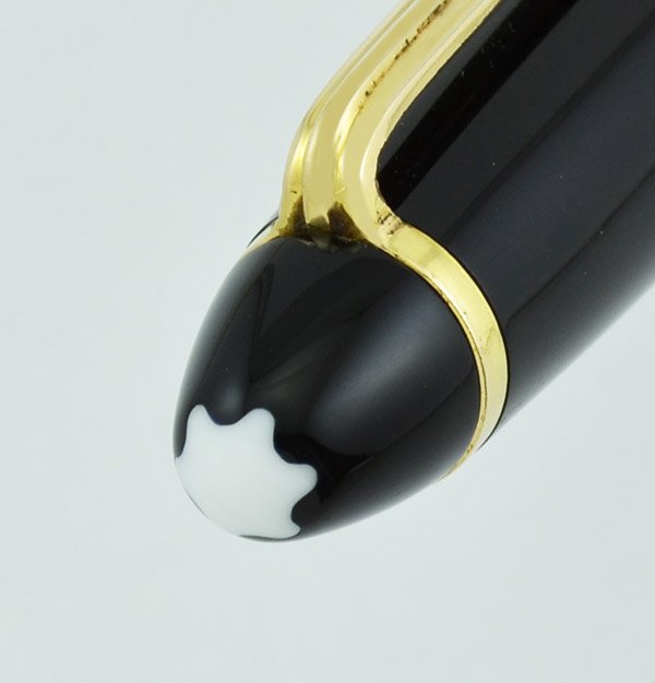 Montblanc Meisterstuck 146 Fountain Pen (1970s) - Black w Gold